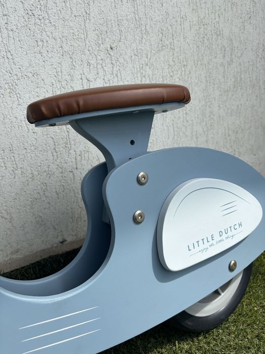 Scuter de echilibru, Little Dutch