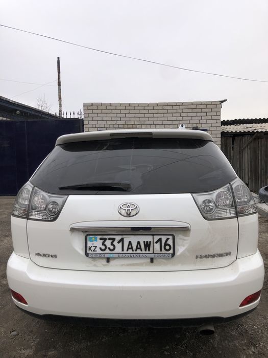 Toyota Harrier 3.0