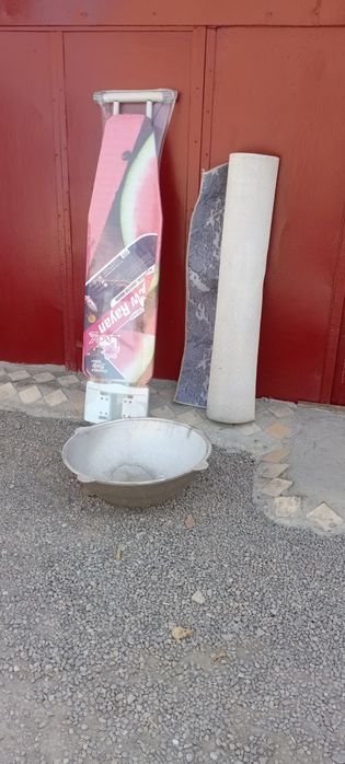 Гладильная доска 450000 тысяч казан мангал 350000 тысяч палас 350000