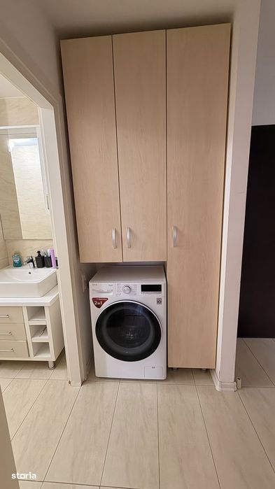 2 camere,bucătărie separată, vedere la piscină, parcare, în Cosmopolis
