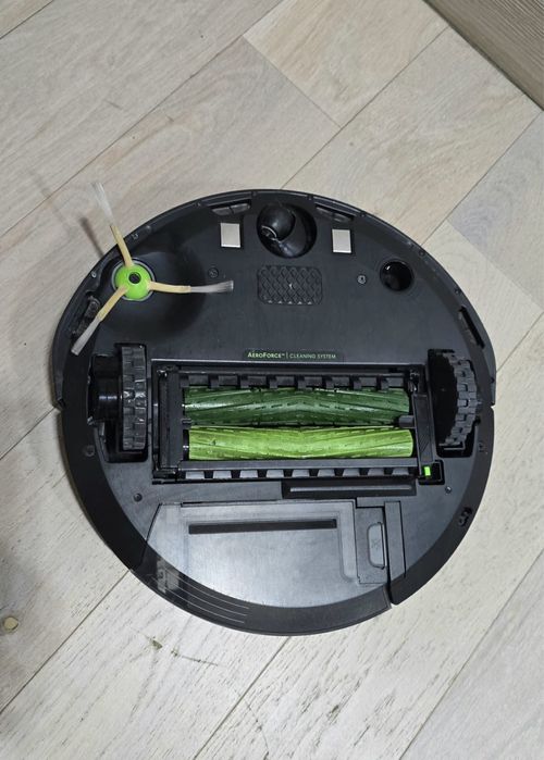 Продам робот-пылесос  Robot | Roomba 13