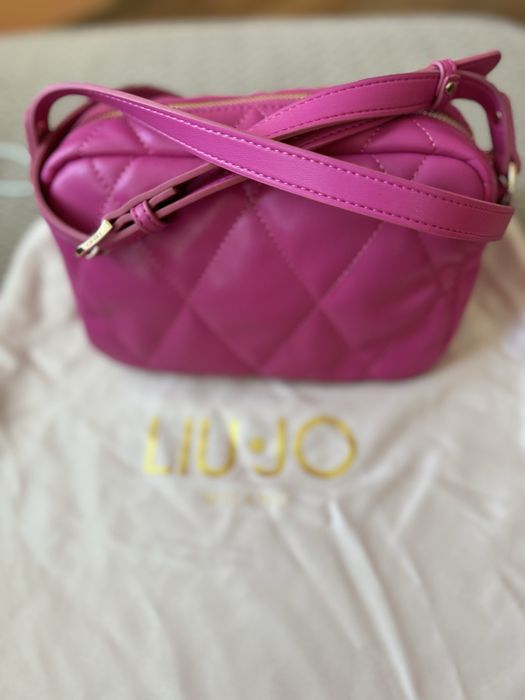 Чанта Liu Jo - нова