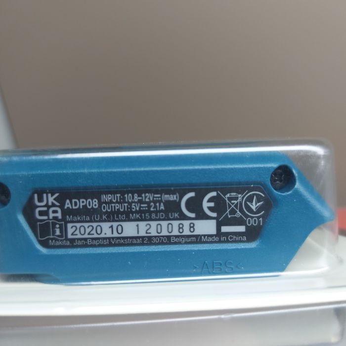 USB адаптери Makita ADP05, ADP08 и 198634-2