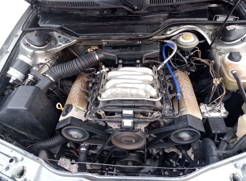 Ауди 100 с4 2,6