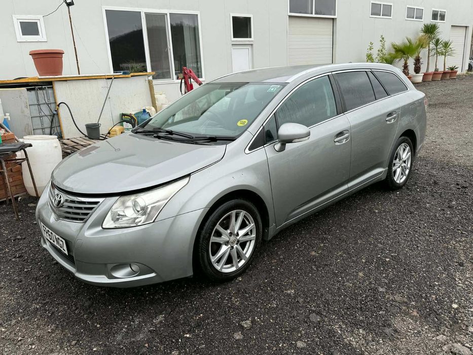 Toyota Avensis 1. 8 Valvematic 147 к с 2010г  НА ЧАСТИ