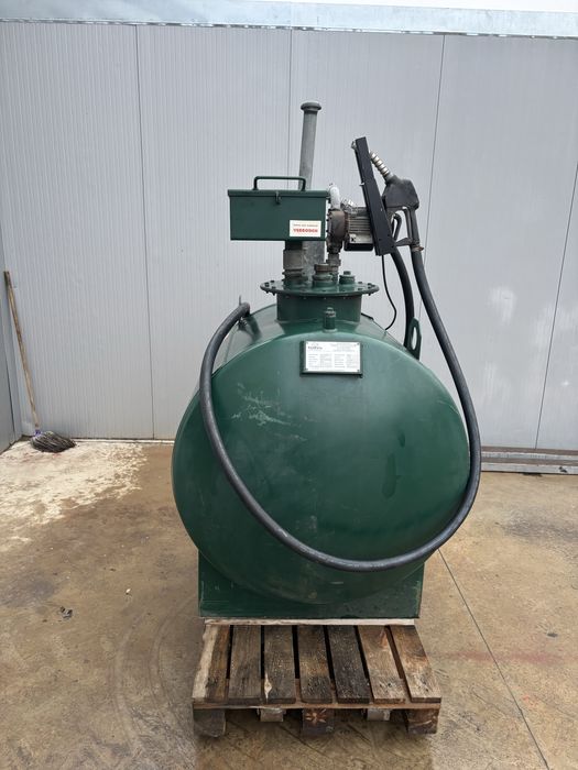 Резервоар за светли горива