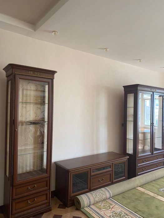 Стенка в гостинную