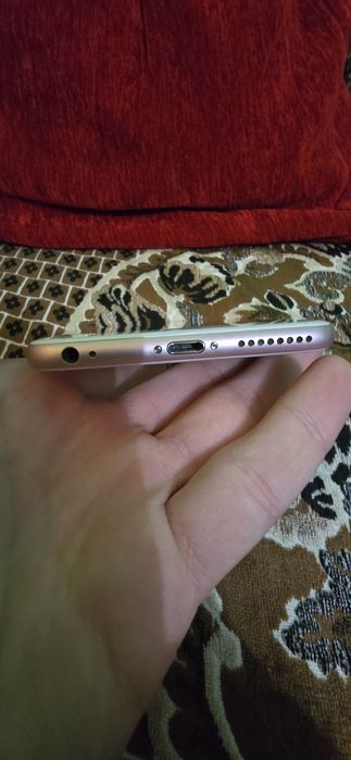 Айфон 6 s+ в норм состоянии