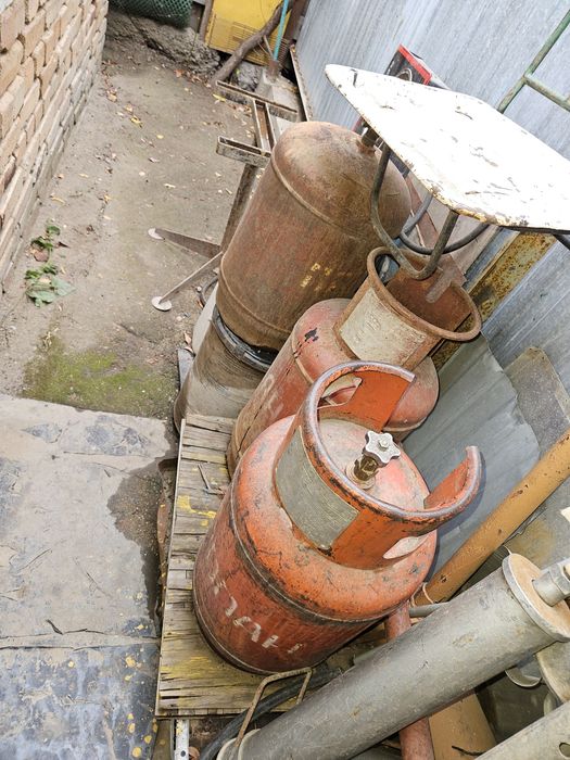 Продам газовые балоны