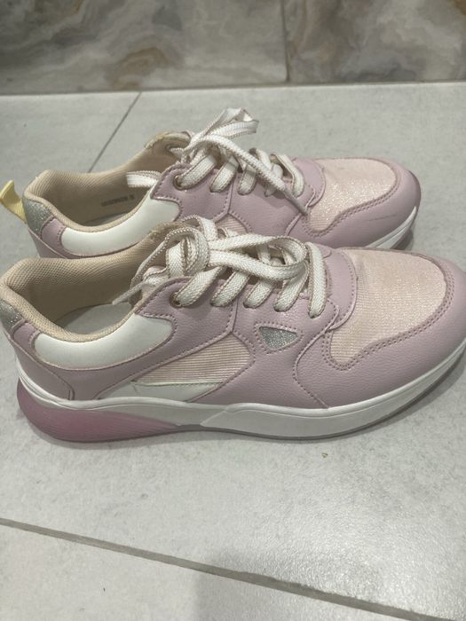 Кеды, кроссовки