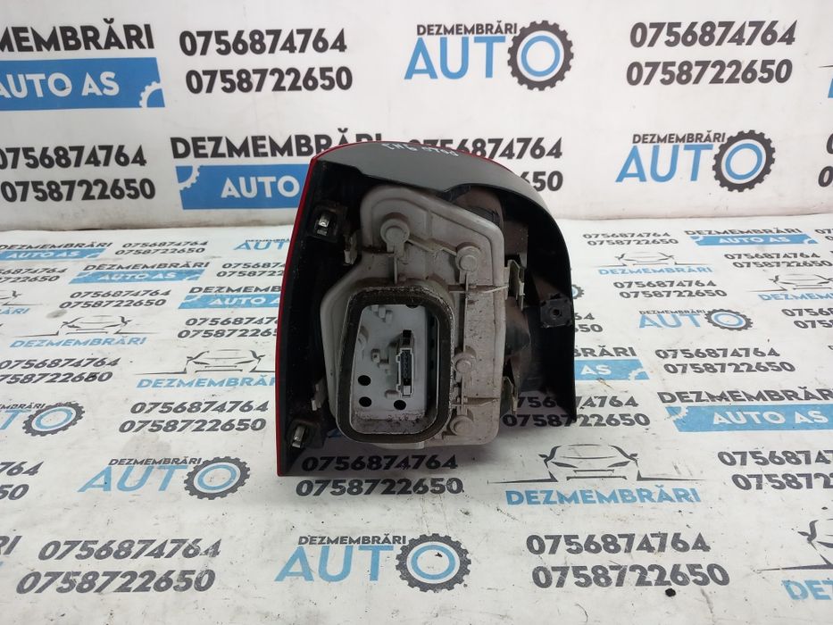 Stop dreapta vw Polo 9N3