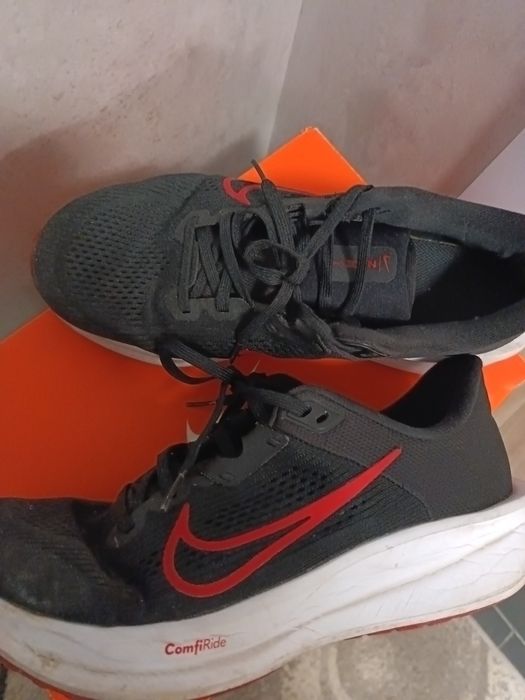 4 чифта спортни обувки nike, adidas