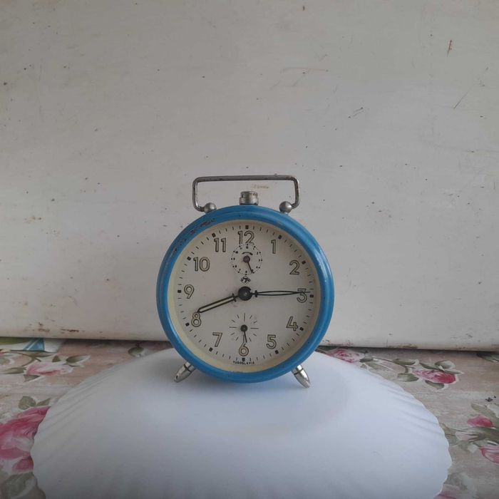 Ceas de masa desteptator -mecanic JNSA