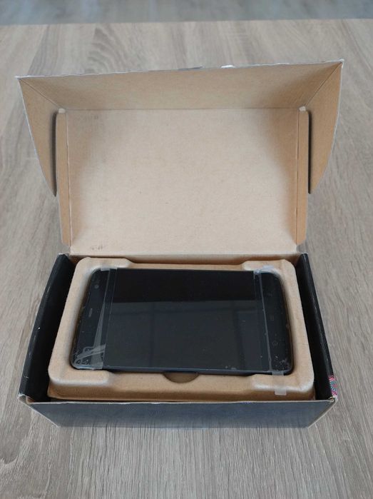 Продавам Dell Streak 5" black