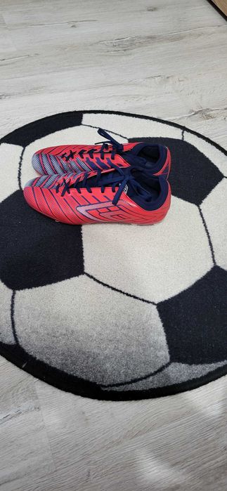 Ghete fotbal crampoane si sintetic