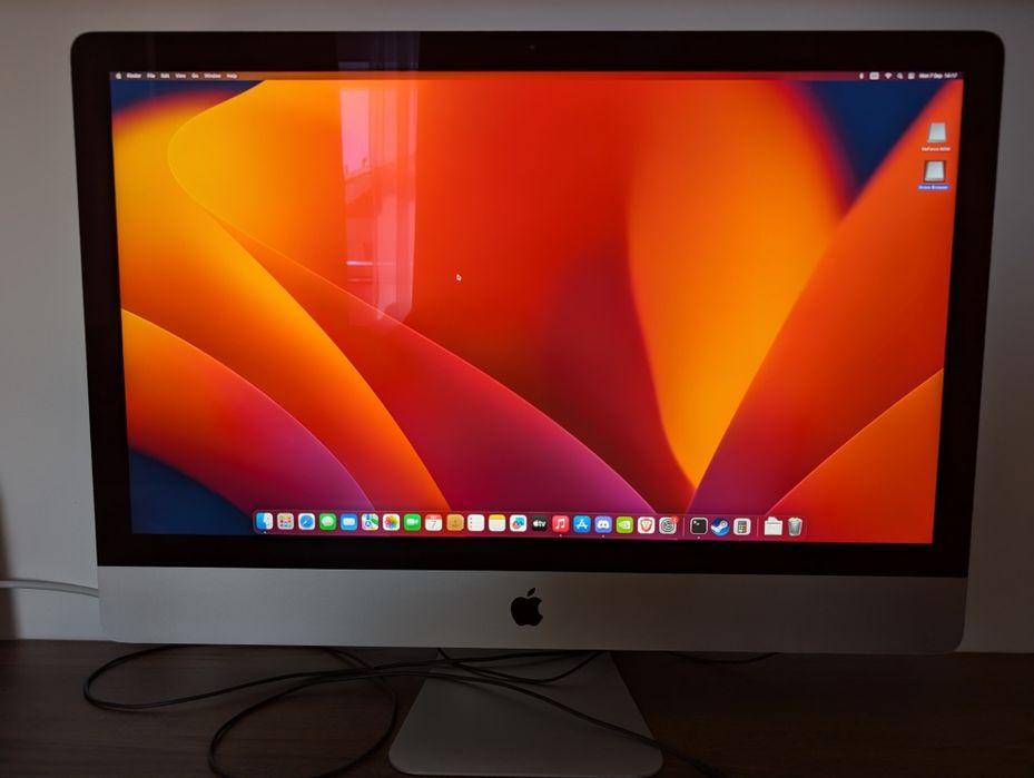 Vand iMac 27 Retina 5K 24GB DDR4 + mouse & tastatura Apple