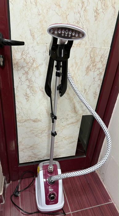 Вертикална парна ютия VINATO