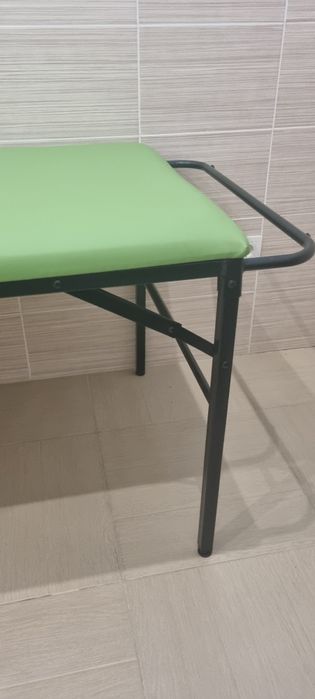 Массажная кушетка