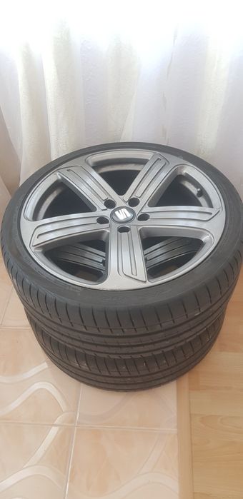 Set jante + anvelope 235/35 R19