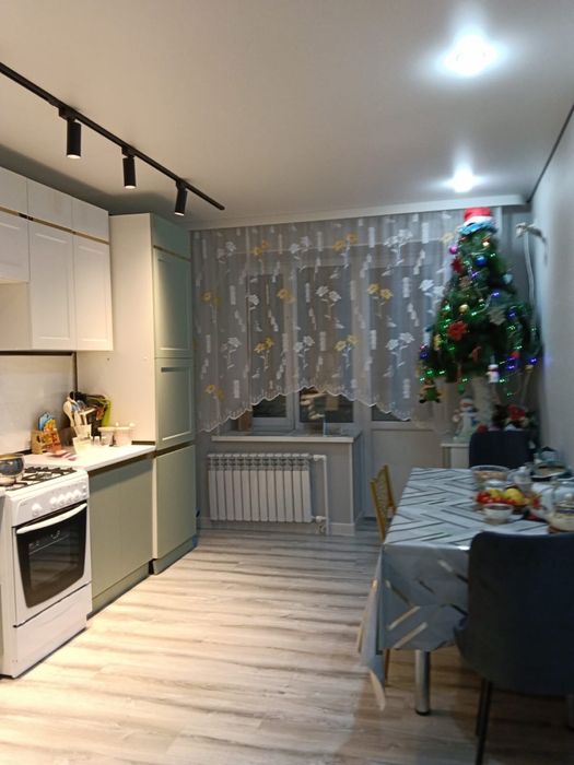 Продам 2 ком кв 76 м2 в районе Циалковского