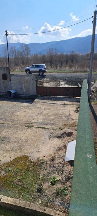 Дава се под наем Парцел в с. Лозен, Област София-град - 900 кв.м за 510 € - Снимка #1