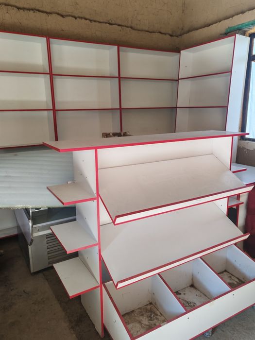 Polka magazinga sastaniyasi yangi  kassasi bor non polka bor