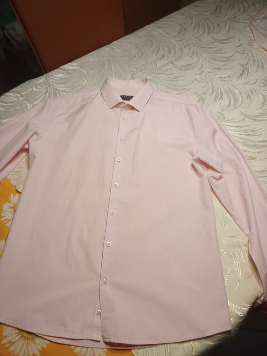 3 маркови ризи размер L slim fit