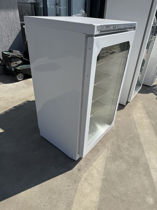 Минусова хладилна витрина Либхер 113 см