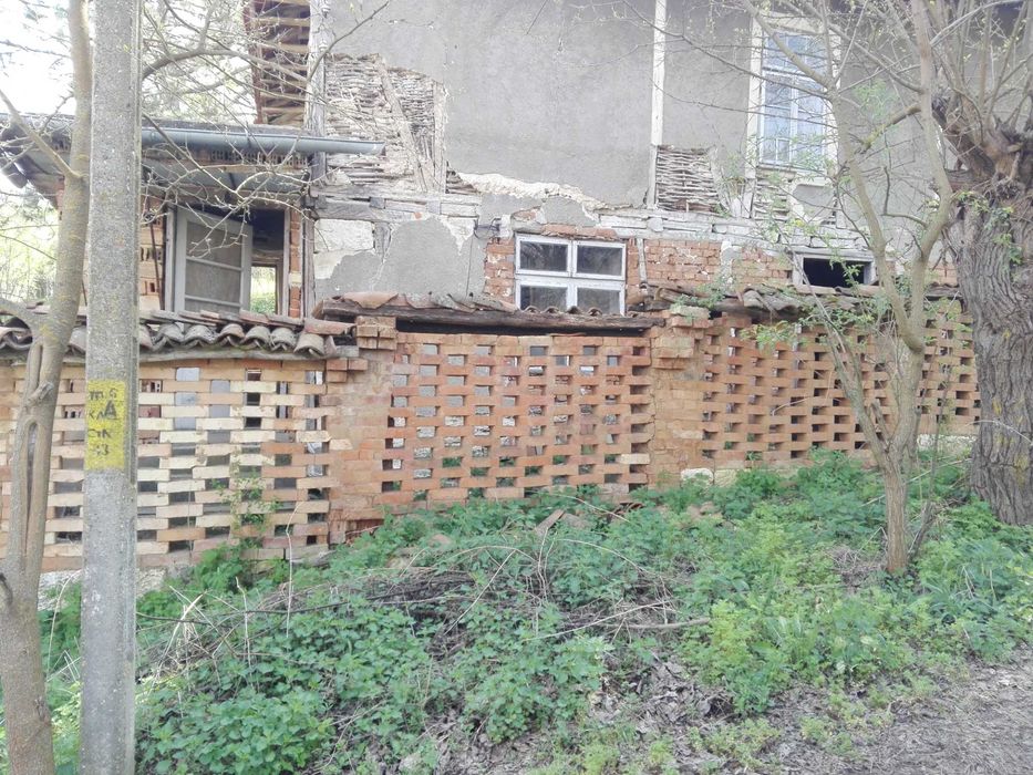 Къща в село Побит Камък, област Разград
