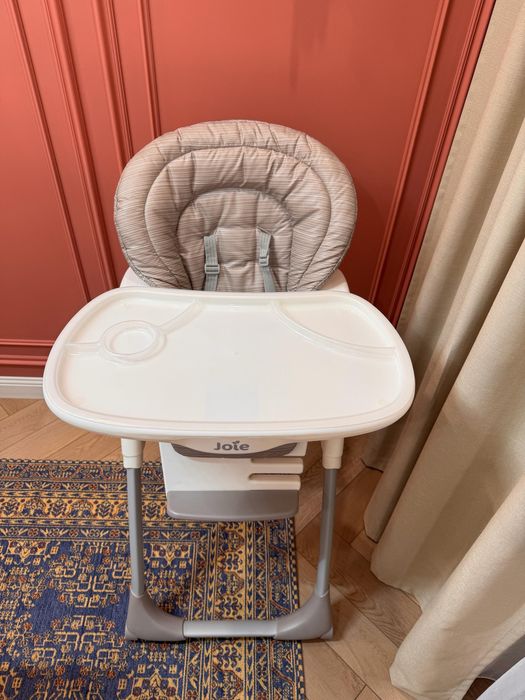 Детский стульчик для кормления Joie