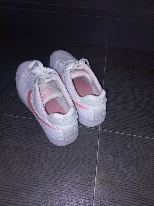 Дамска маратонки Nike