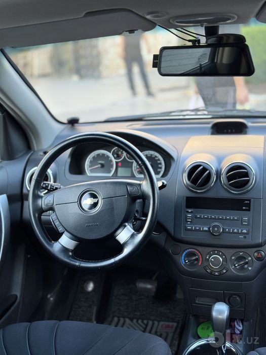 Nexia3 avtomat 4 pazitsa sotiladi
