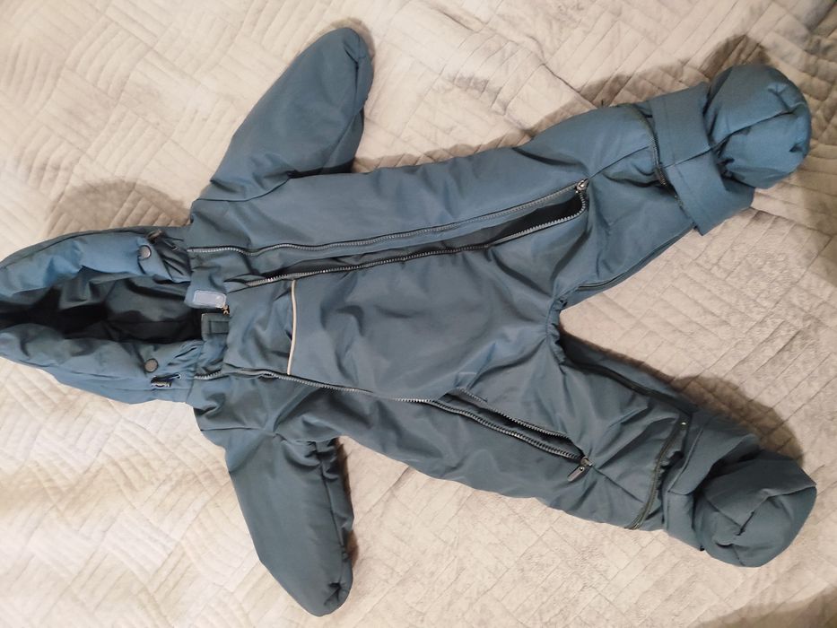Продам комбинезон детский  зимний до -30