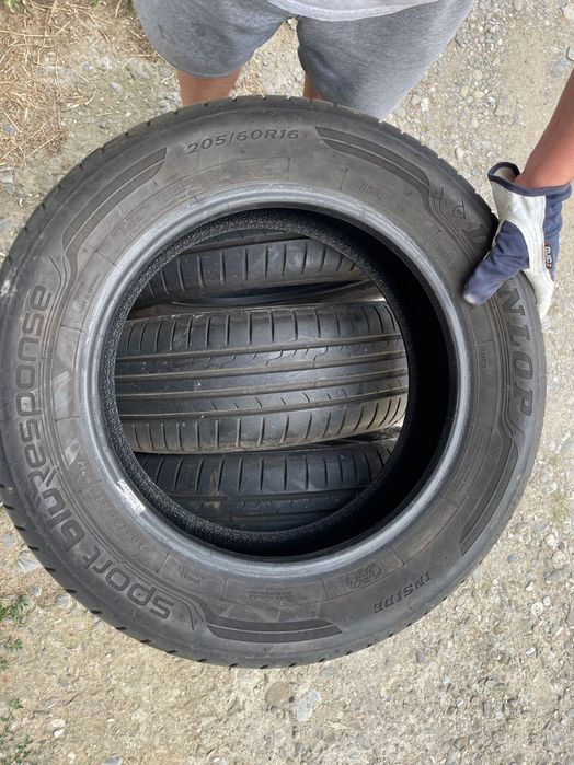 Anvelope de vara Dunlop sport bluresponse 205/60R16