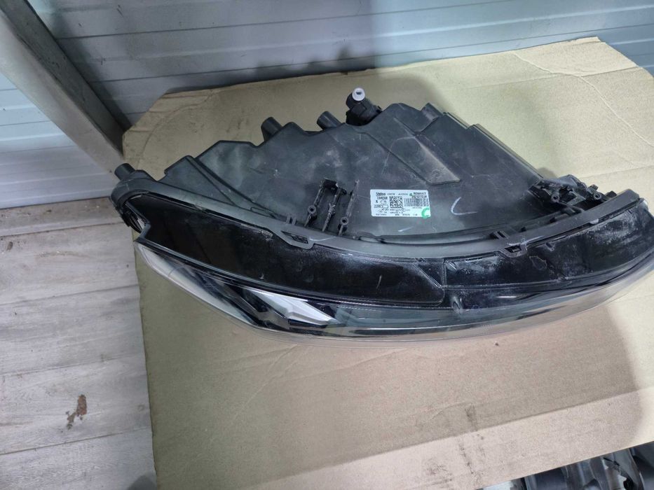 Far dreapta Led Dacia Duster 3 Dacia Bigster cod 260107725R