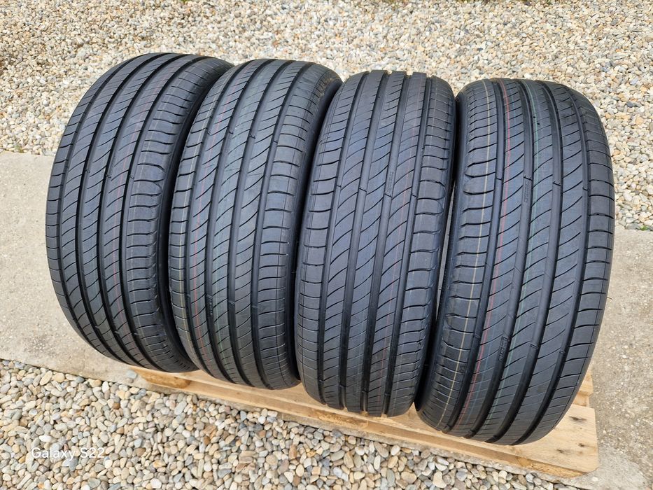 4anvelope vara NOI 205 55 19 Michelin