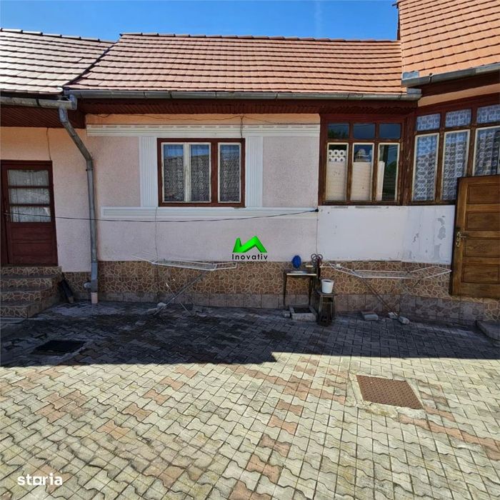 Casa de vanzare 4 camere  Rasinari