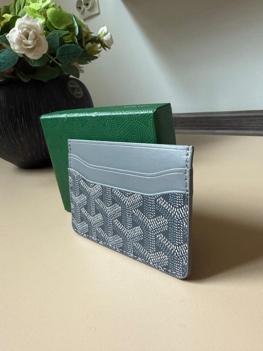 card holder goyard
