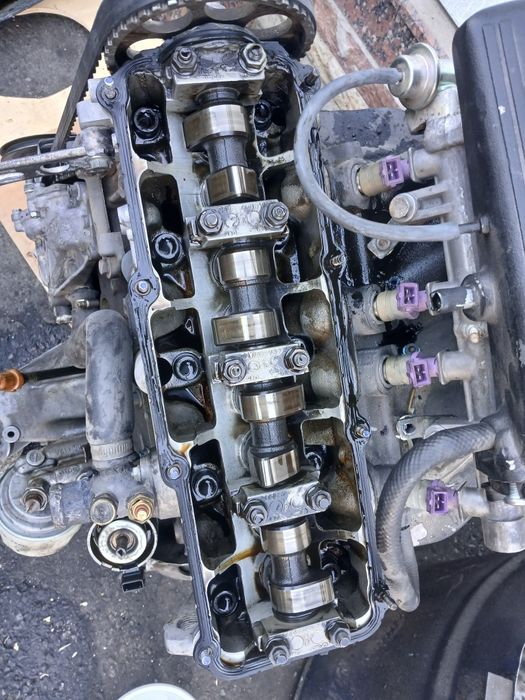 Продаются запчасти от двс ауди мотора 2л инжектор