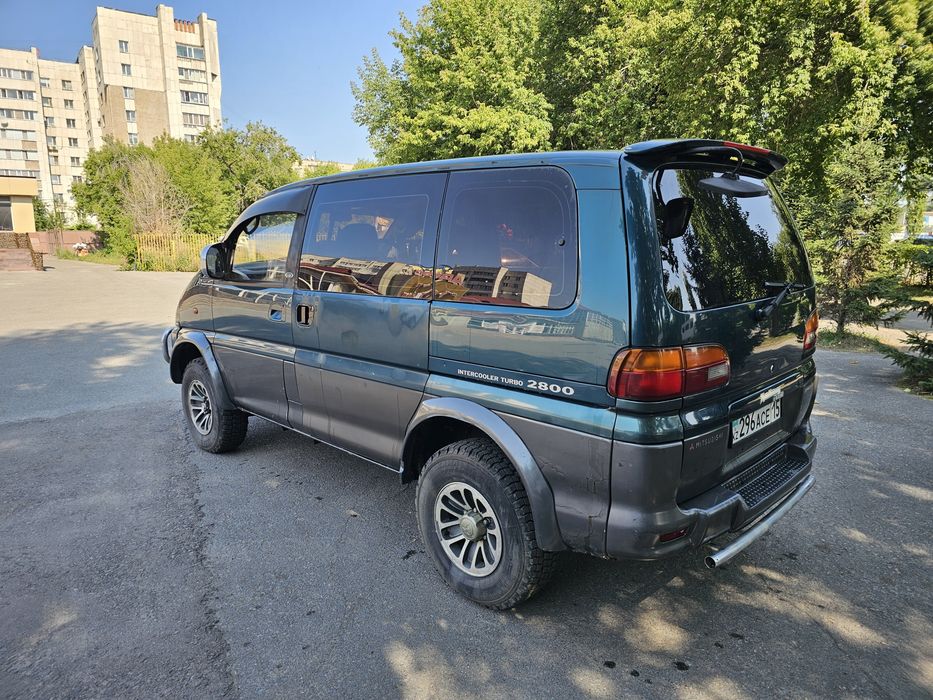Mitsubishi Delica 2.8 D