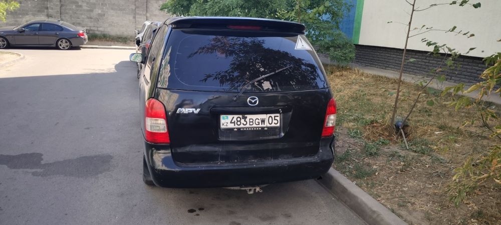 Продаем Минивэн Мазда Мпв 2.5 2000г