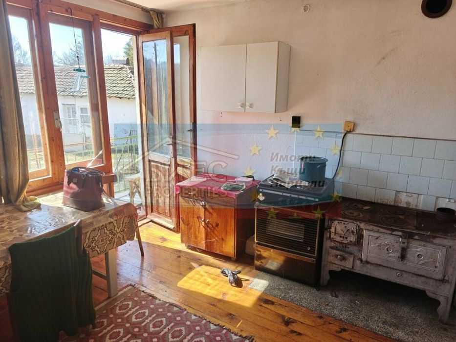 Къща в с. Глоговица