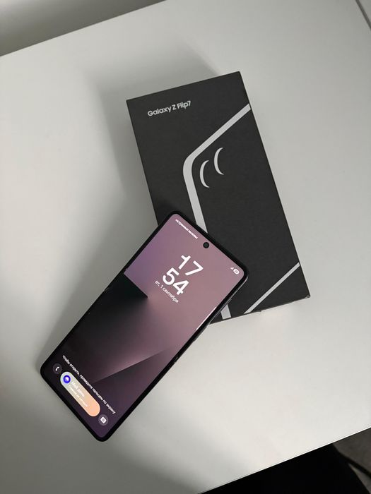 Samsung galaxy Z flip 7