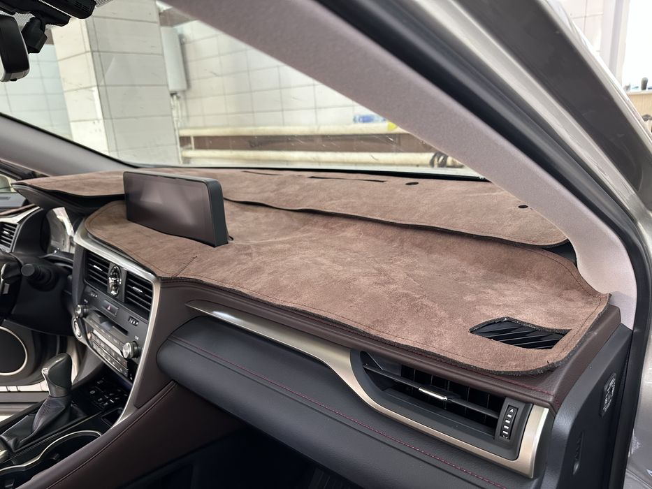 Накидка на панель Lexus RX!