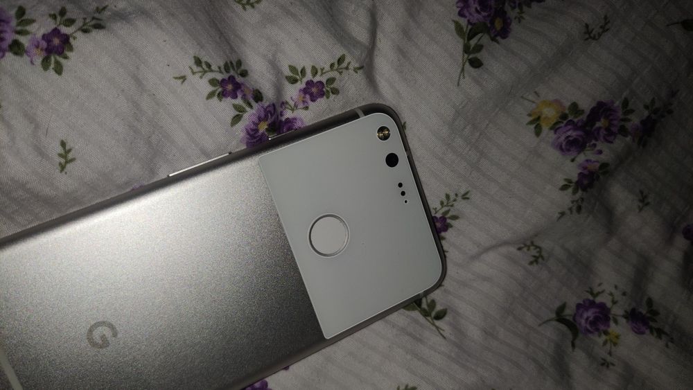 Google pixel 1 white