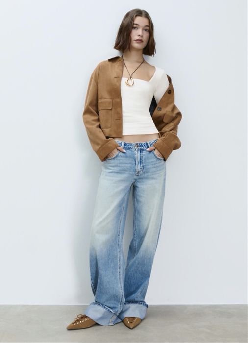 Блуза с дълъг ръкав и квадратно деколте