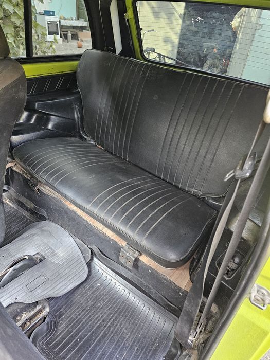 Продам машину Ваз 2121