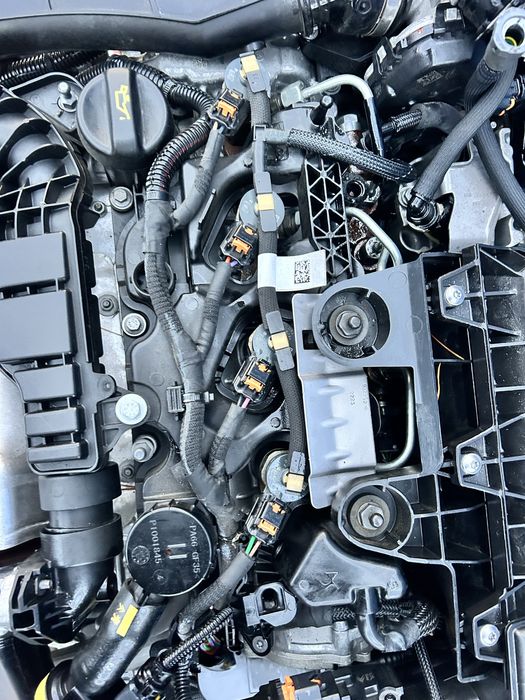 Motor, turbină, injectoare, cutie viteze automată Peugeot 3008 1.5 Hdi