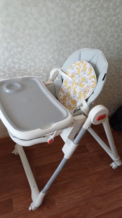 Продам стул для кормления