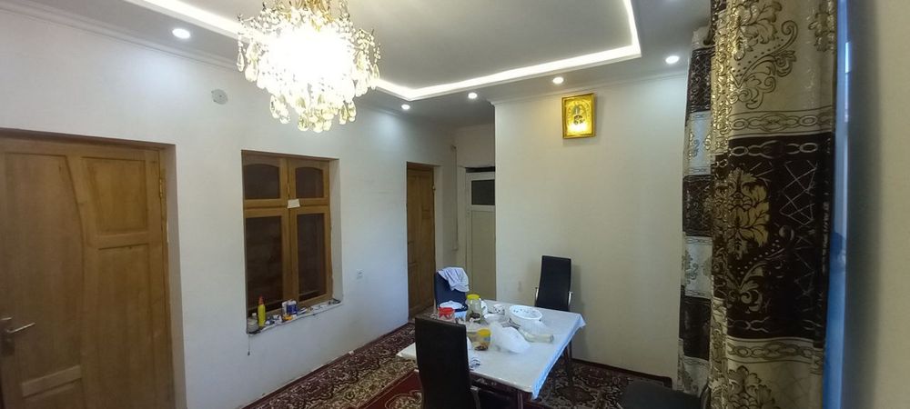 Uy sotiladi 5 sotix 4xona tayyor